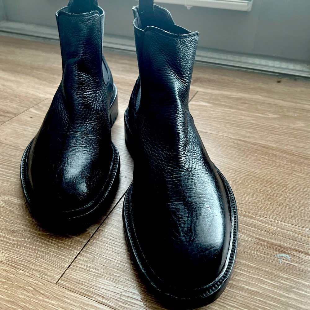 Frye Greyson Italian Made Deer Sin Leather Chelsea Boots 10.5 Black